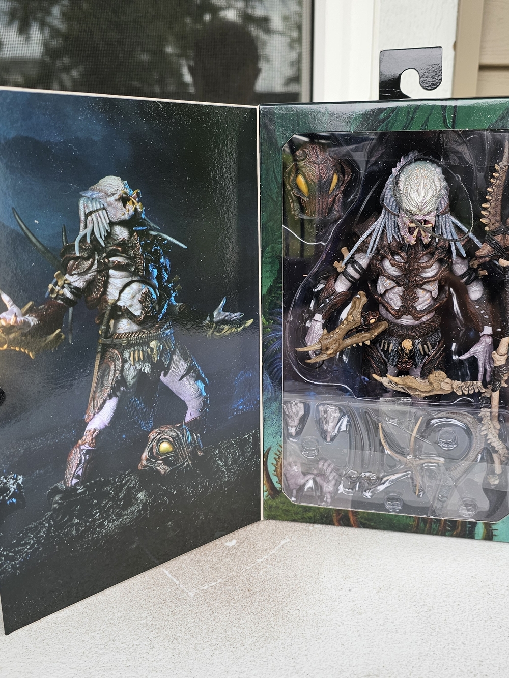 NECA Alpha Predator 100th Predator Figure Special Edition Complete w/ Box